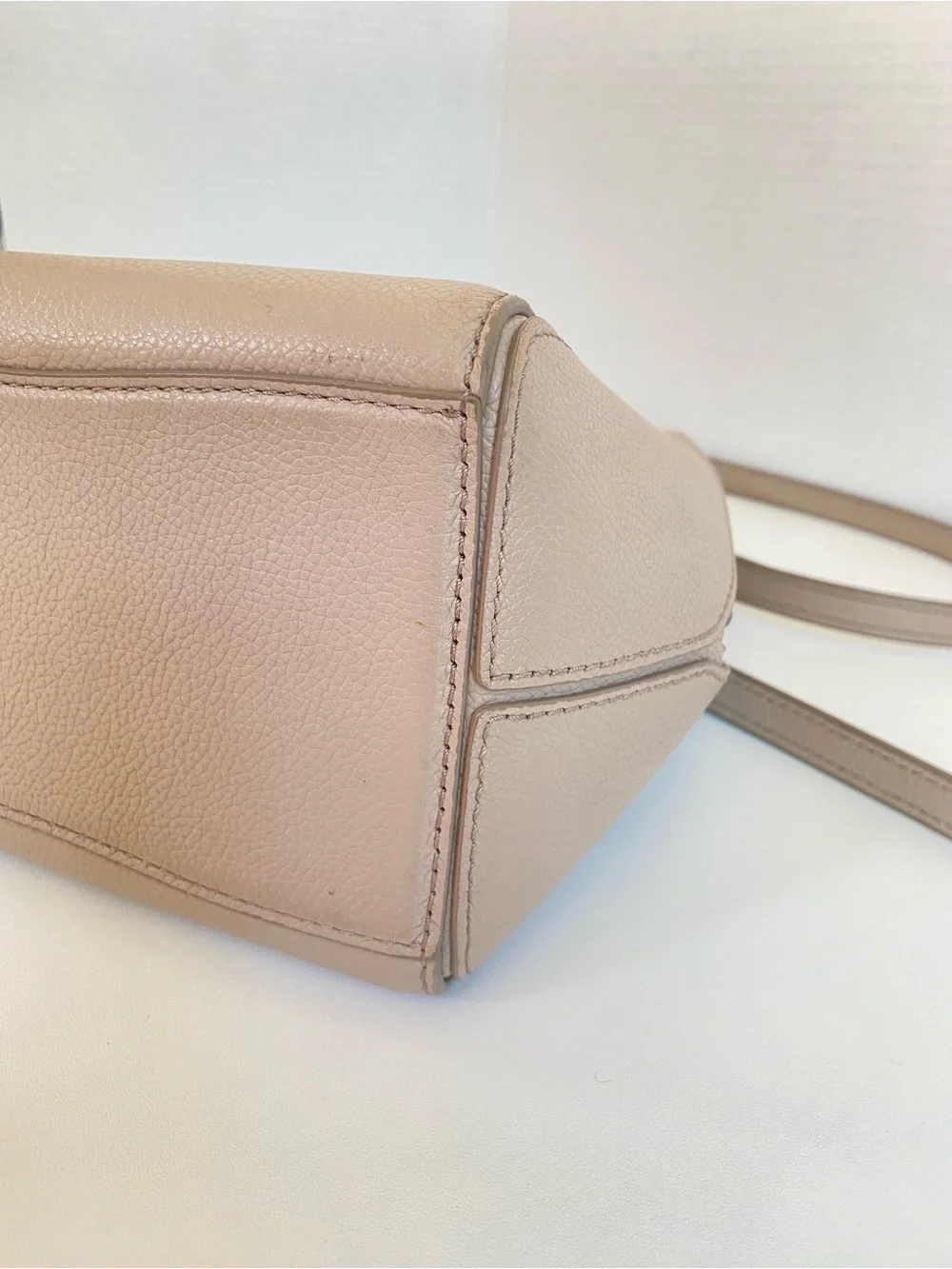 Tory Burch McGraw Small Bucket Bag